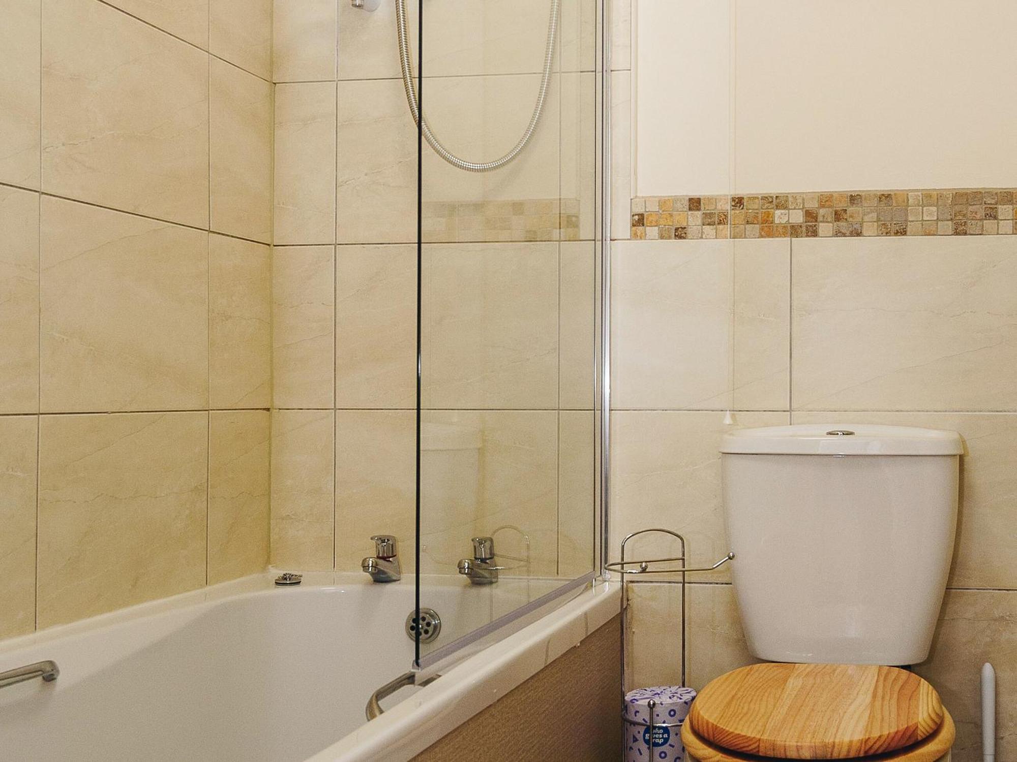 Lilac Cottage Dunstan Крастер Экстерьер фото